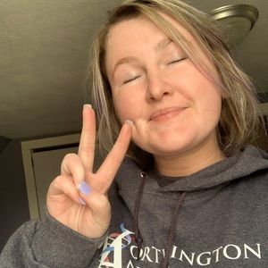 Meet your Posher, Jade